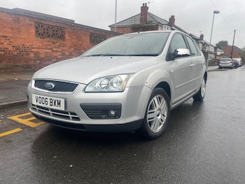 2006 (06) - 1.6 Ghia 5dr