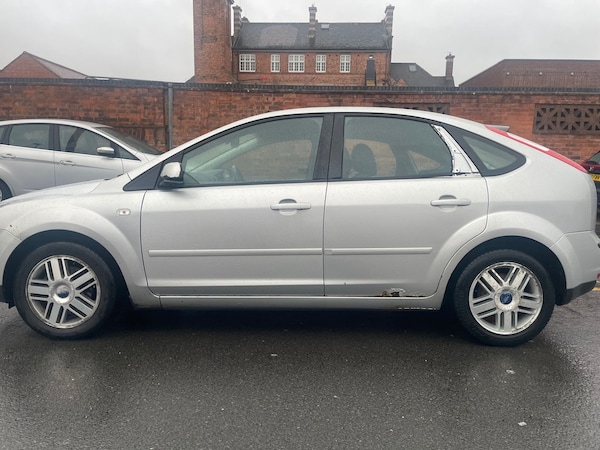 Used Ford Focus 2006 for sale - 76218014: Photo 2