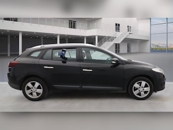 Used Renault Megane 2011 for sale - 77086593: Photo