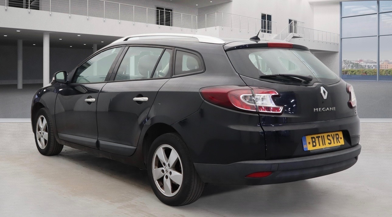 Used Renault Megane 2011 for sale - 77086593: Photo 4
