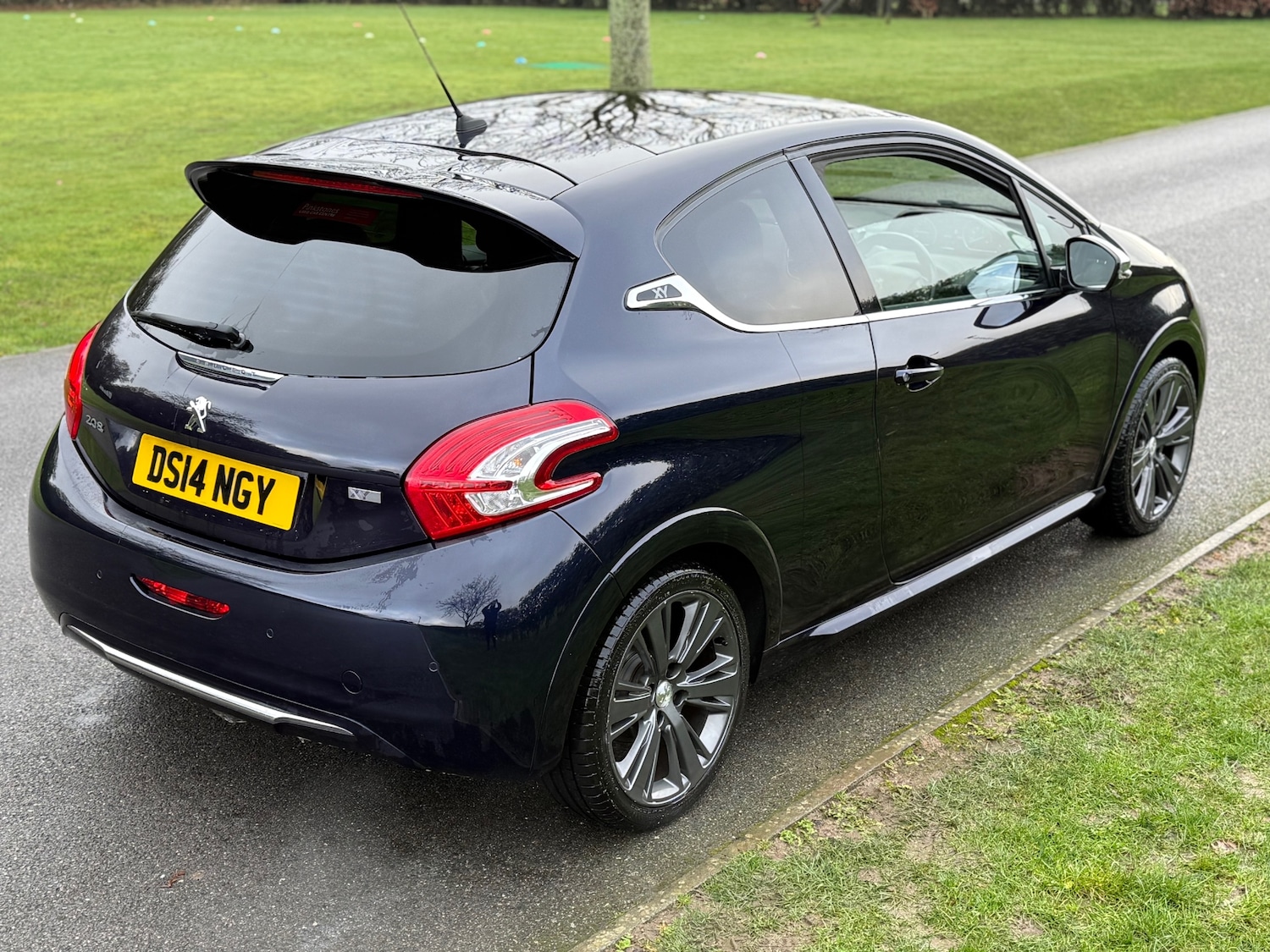 Used Peugeot 208 2014 for sale - 77381209: Photo 10