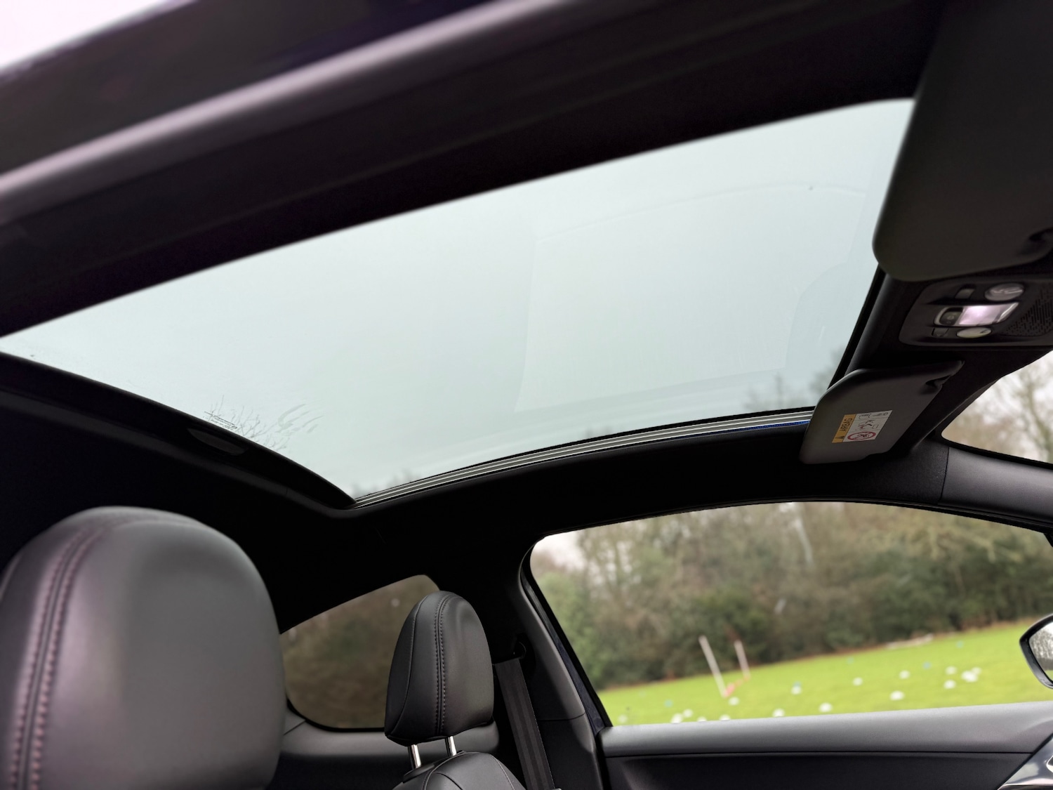 Used Peugeot 208 2014 for sale - 77381209: Photo 16