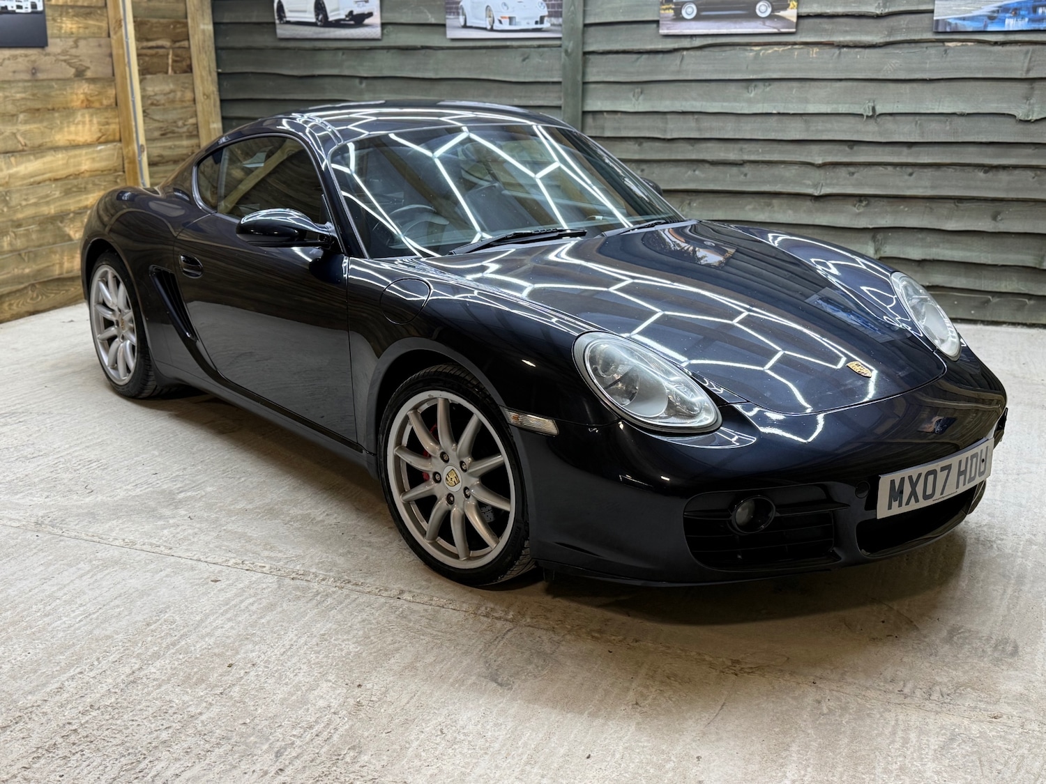 Used Porsche Cayman 2007 for sale - 76393446: Photo 2