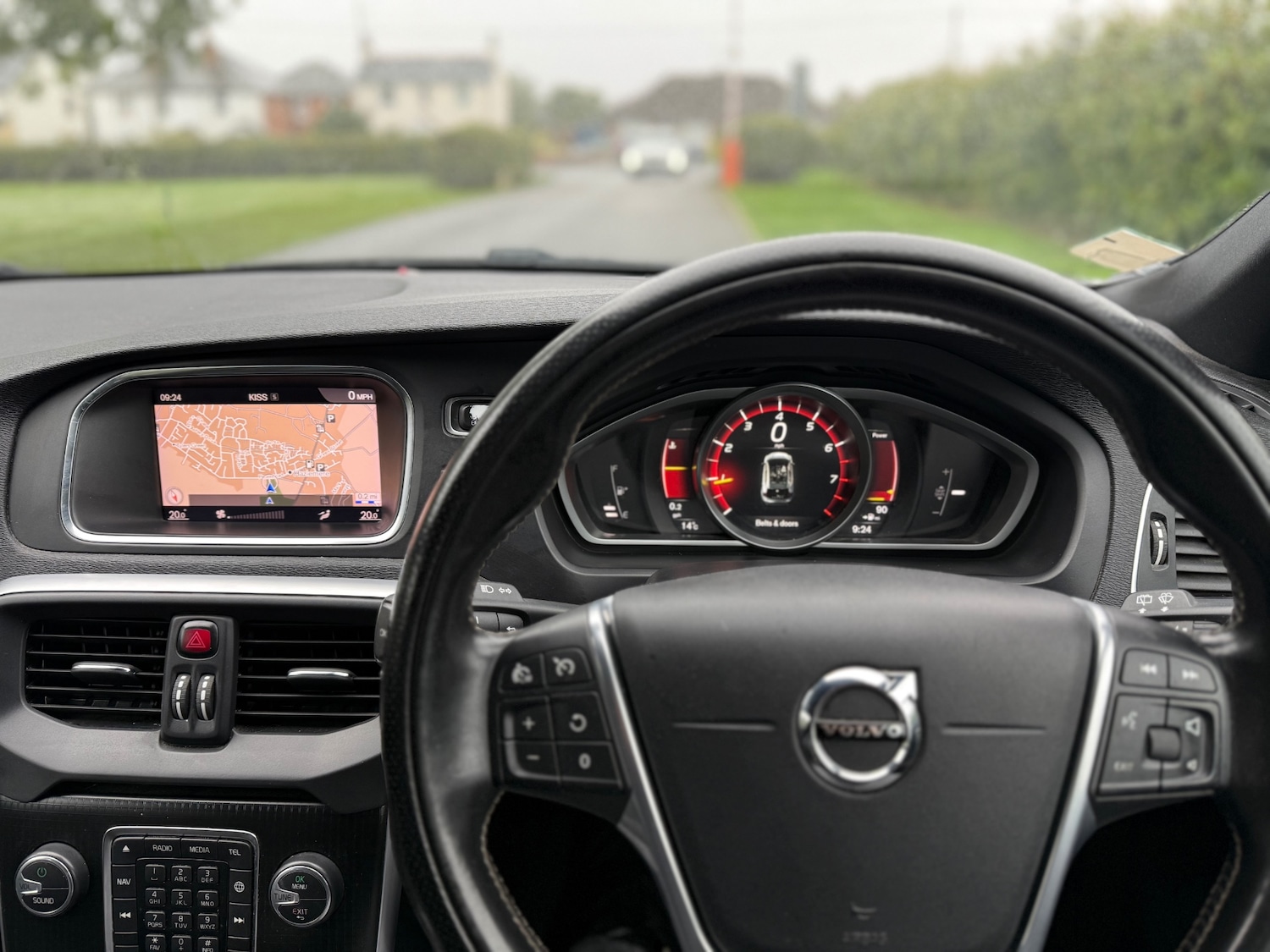 Used Volvo V40 2017 for sale - 75981796: Photo 18