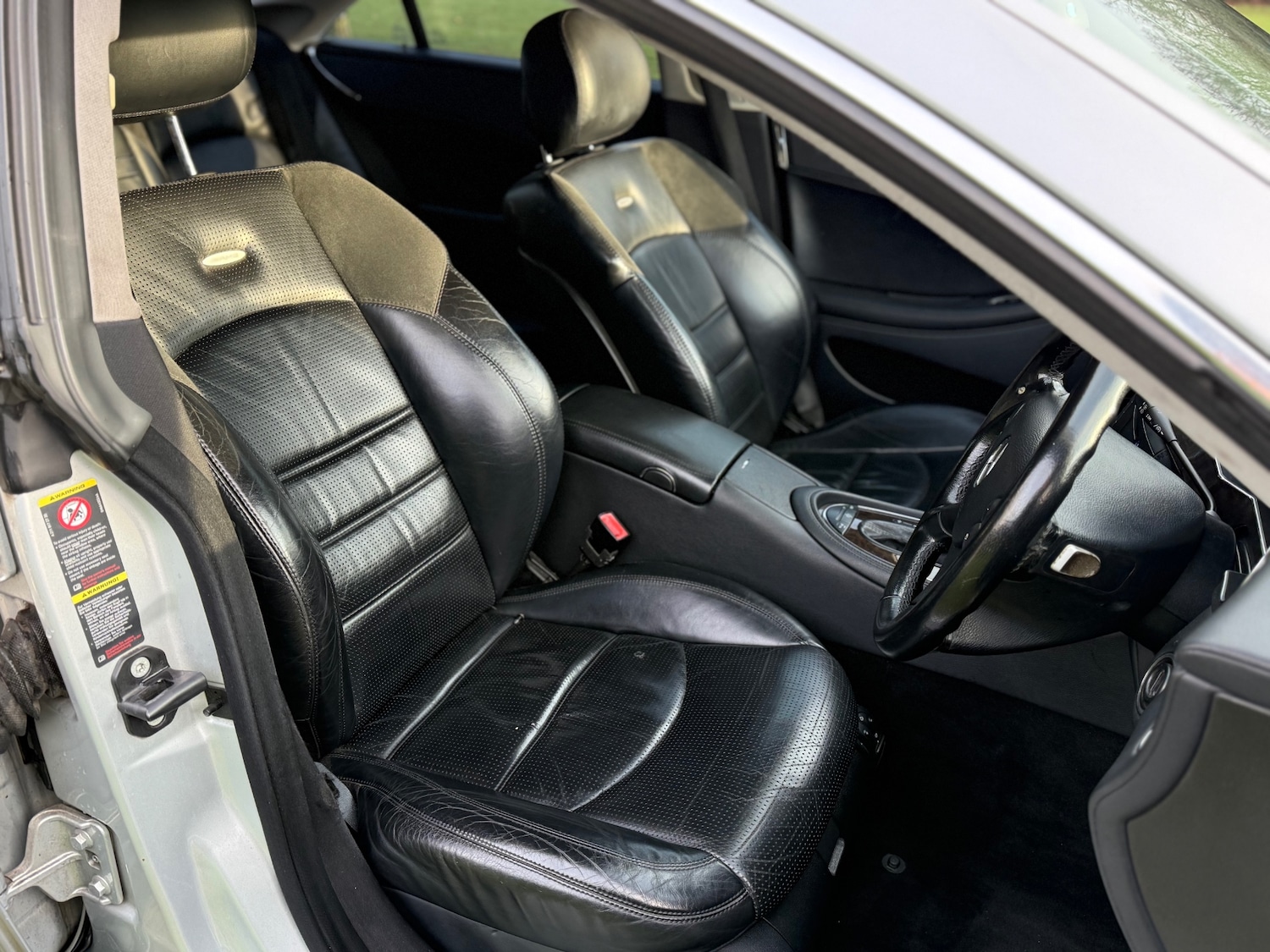 Used Mercedes-Benz CLS 2005 for sale - 77028261: Photo 15