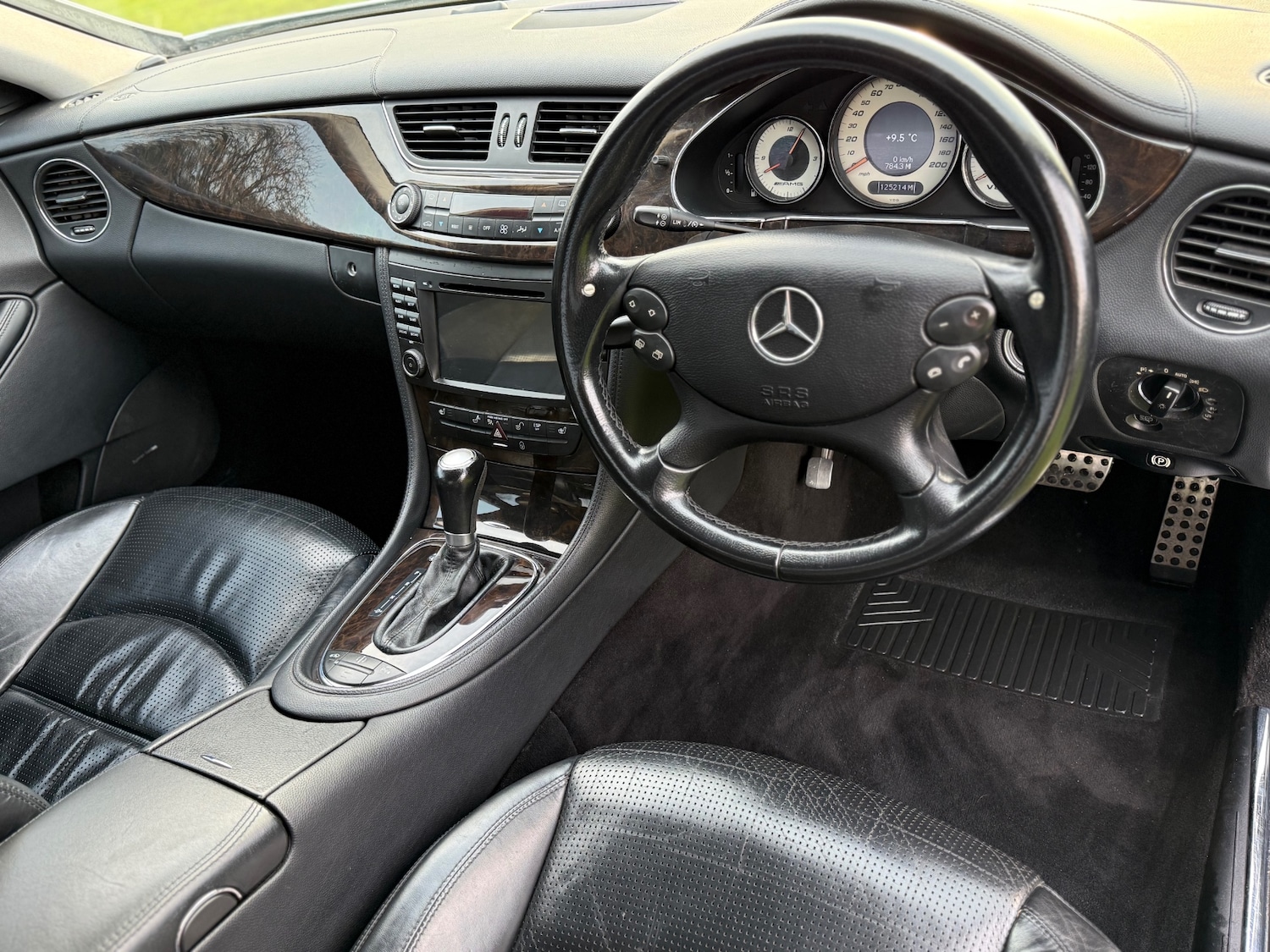 Used Mercedes-Benz CLS 2005 for sale - 77028261: Photo 16