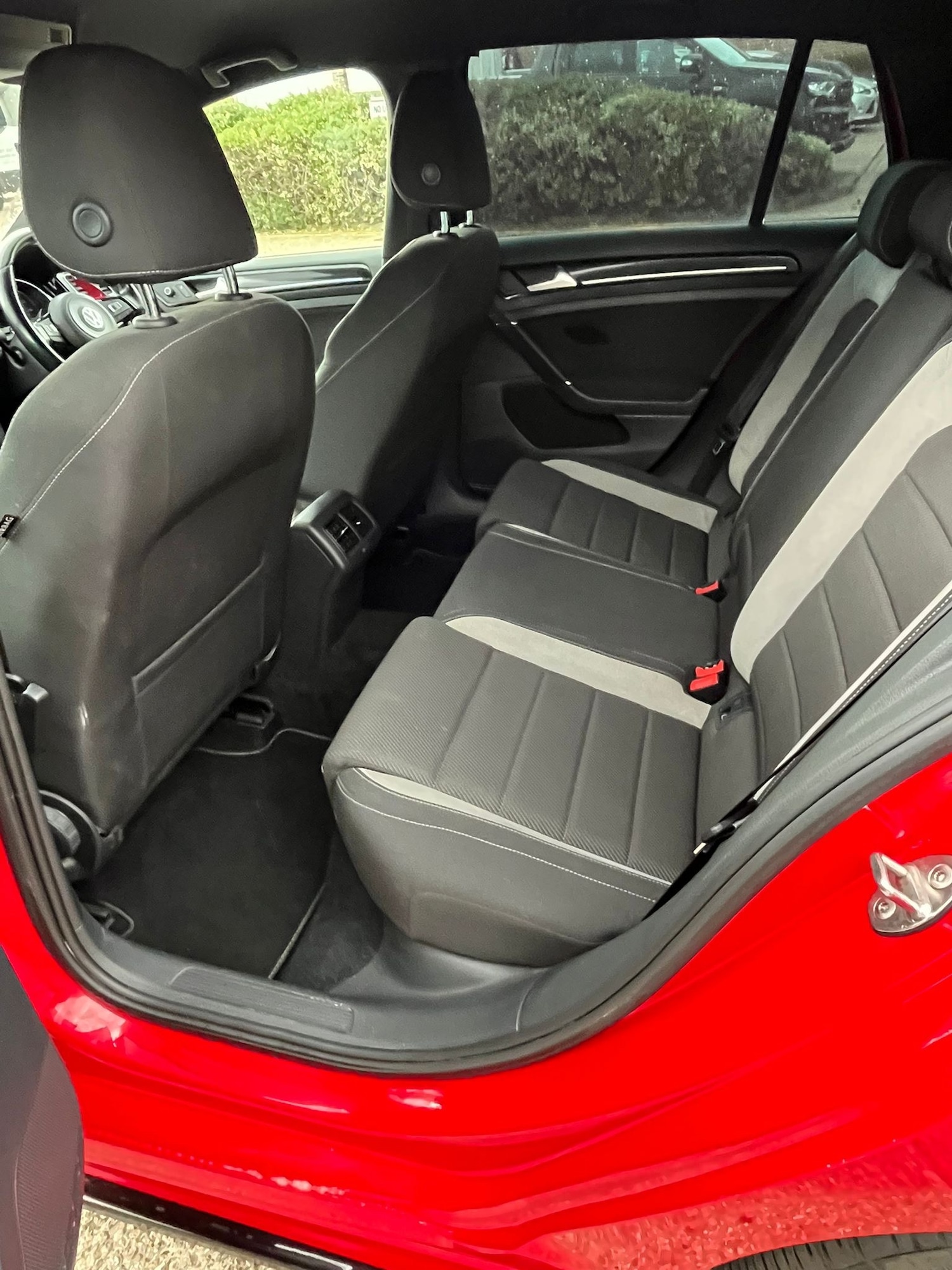 Used Volkswagen Golf 2014 for sale - 76090731: Photo 12