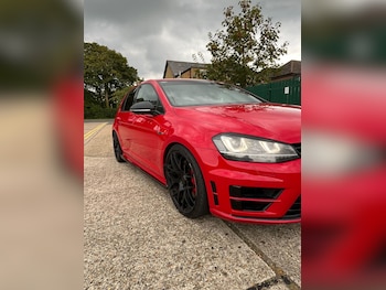 Used Volkswagen Golf 2014 for sale - 76090731: Photo