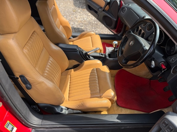 Used Alfa Romeo GTV 2004 for sale - 75706325: Photo 19
