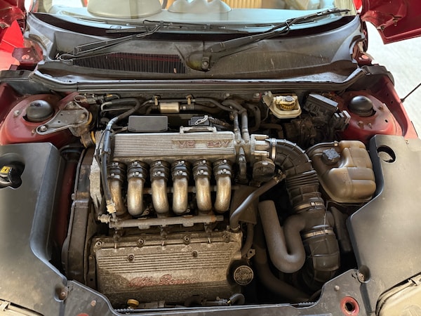 Used Alfa Romeo GTV 2004 for sale - 75706325: Photo 25