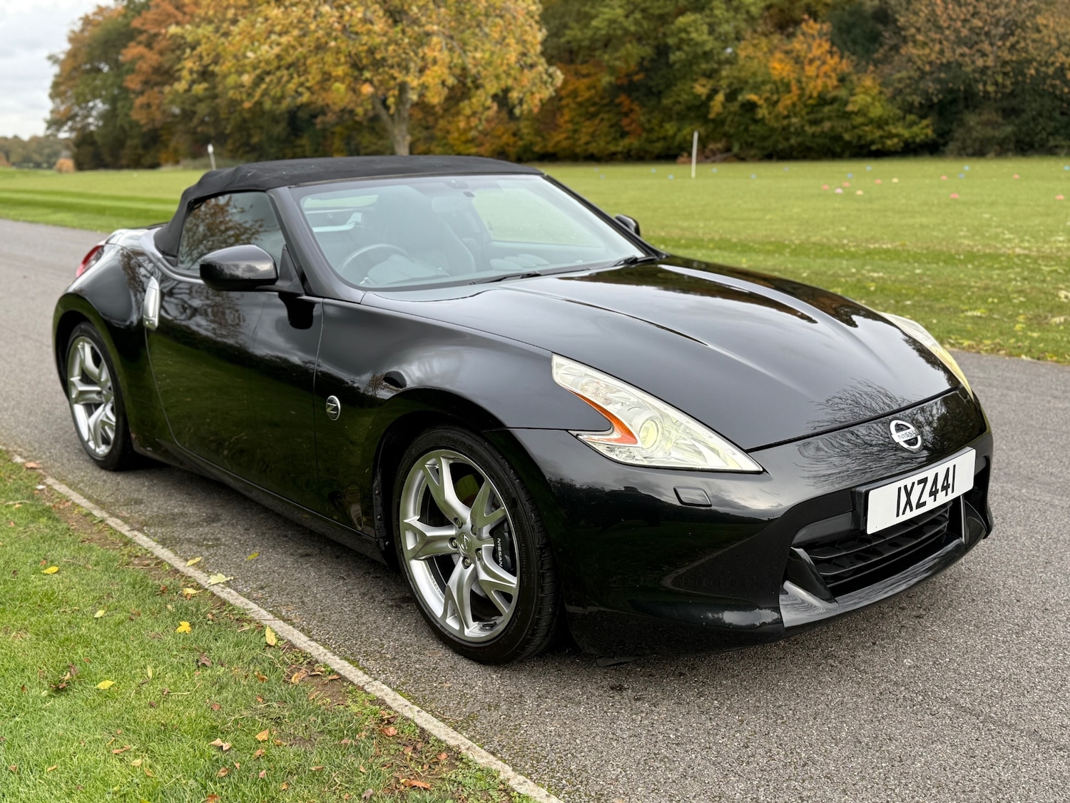 Used Nissan 370 Z 2010 for sale - 76428336: Photo 1