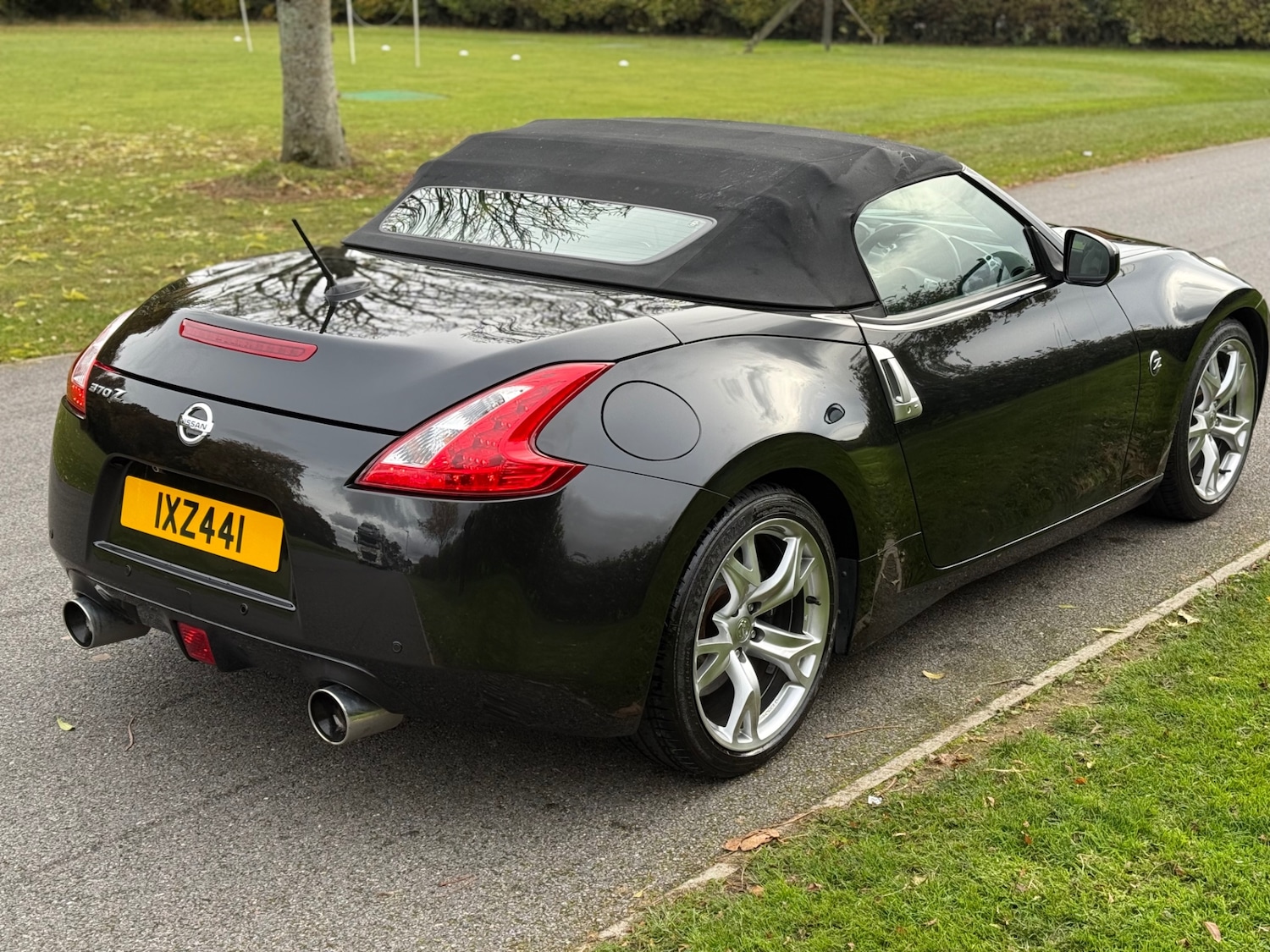 Used Nissan 370 Z 2010 for sale - 76428336: Photo 10
