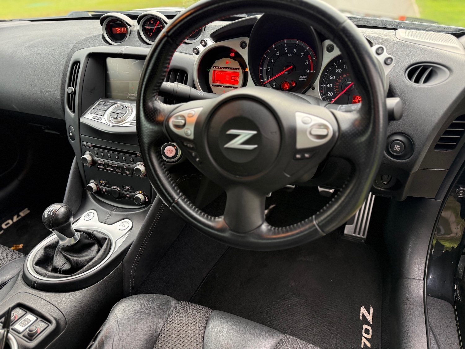 Used Nissan 370 Z 2010 for sale - 76428336: Photo 19