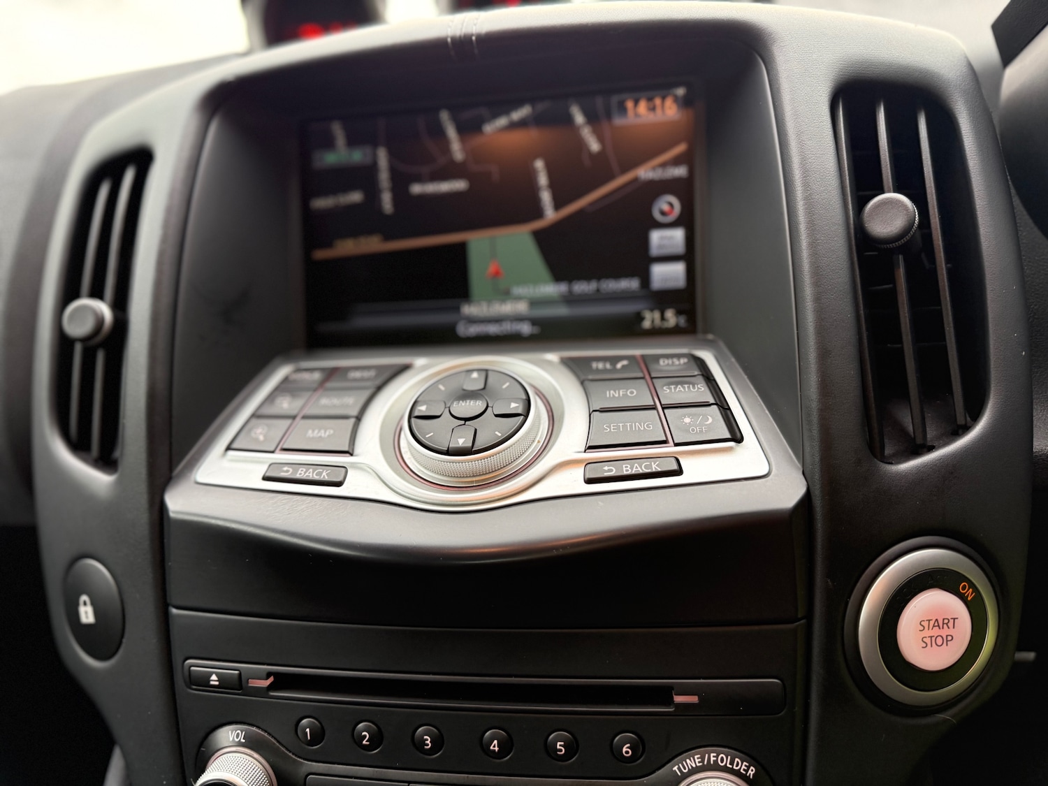 Used Nissan 370 Z 2010 for sale - 76428336: Photo 22