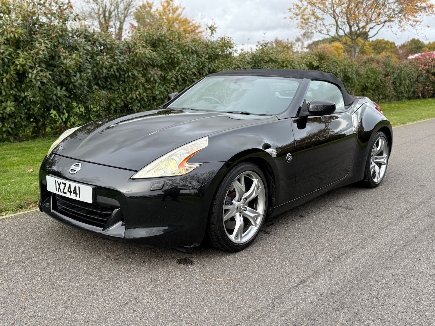 Used Nissan 370 Z 2010 for sale - 76428336: Photo 6