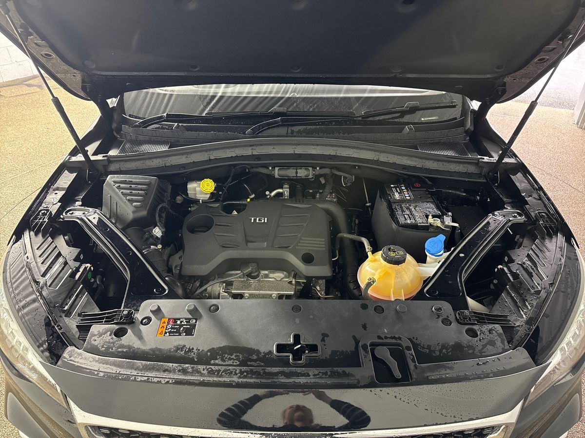 Vehicle 33