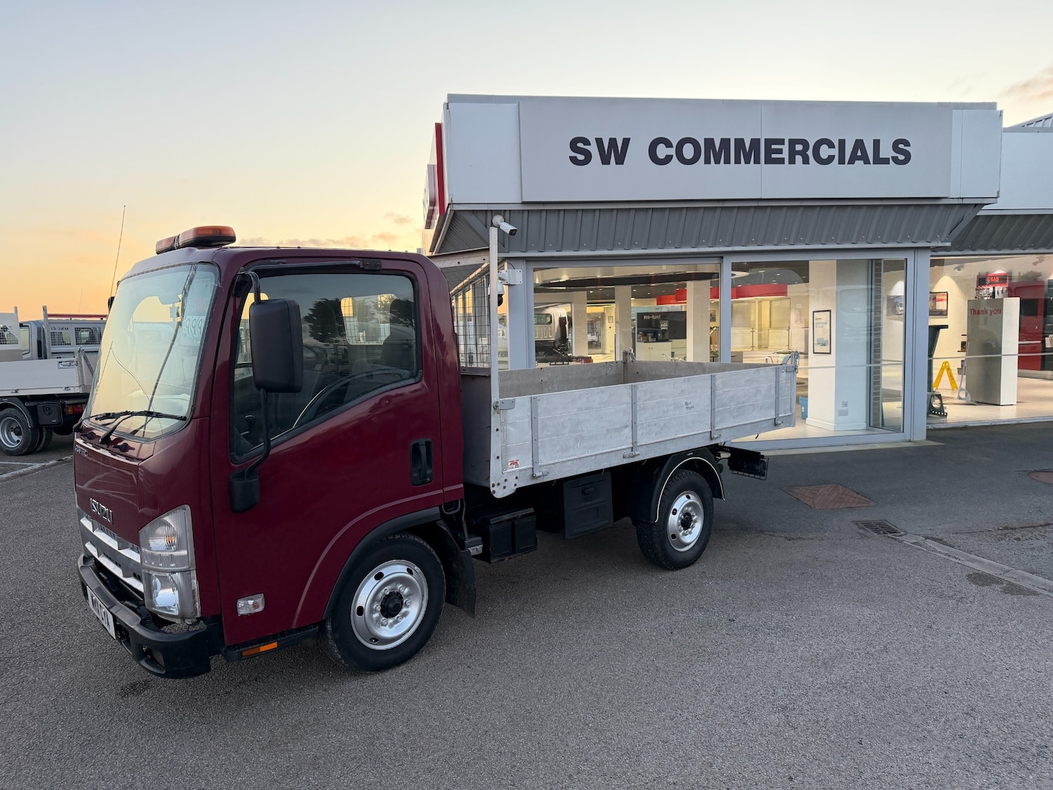 Used Isuzu Other 2011 for sale - 77804242: Photo 3