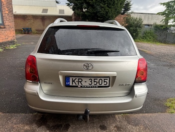 Used Toyota Avensis 2005 for sale - 78656675: Photo