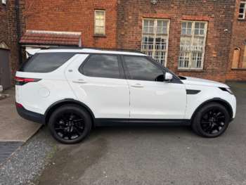 Used Land Rover Discovery 2017 for sale - 73031028: Photo