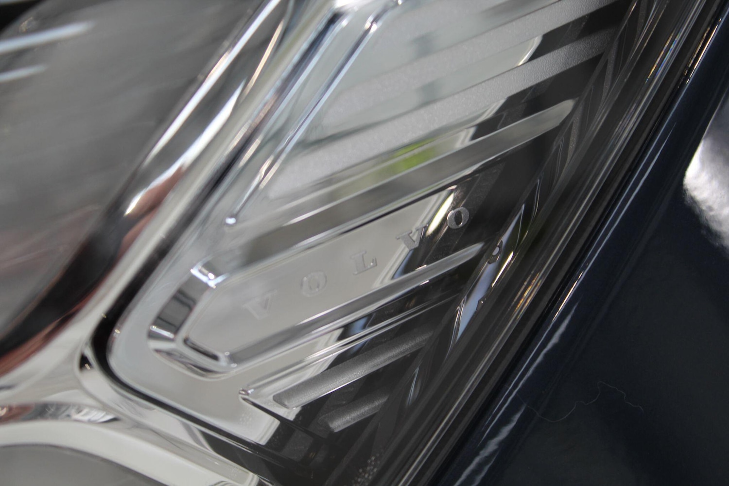 Used Volvo XC40 for sale - 77909789: Photo 10