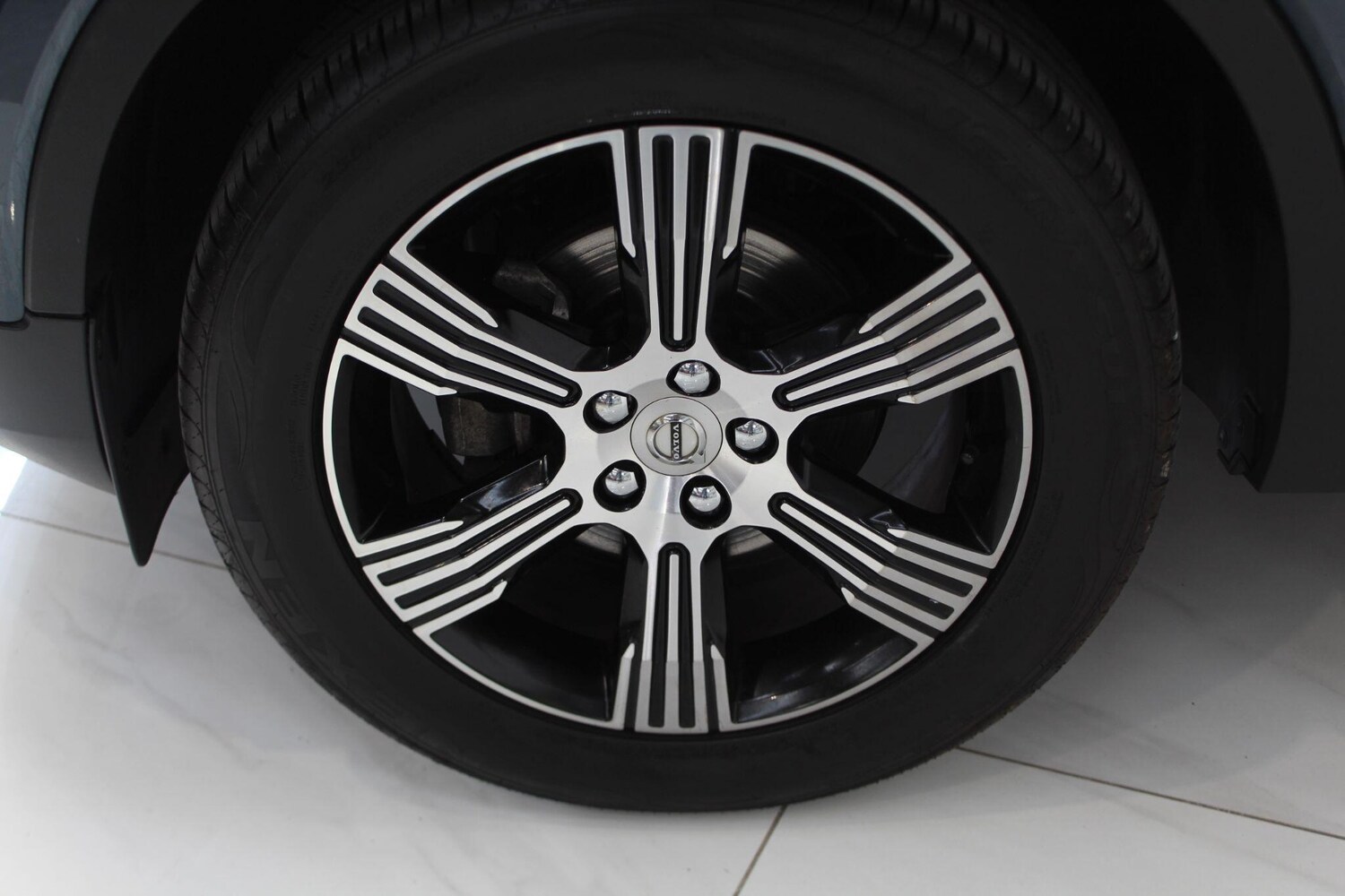 Used Volvo XC40 for sale - 77909789: Photo 11