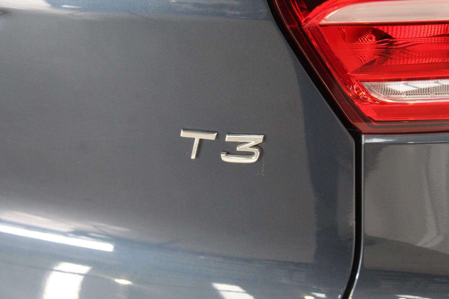 Used Volvo XC40 for sale - 77909789: Photo 28