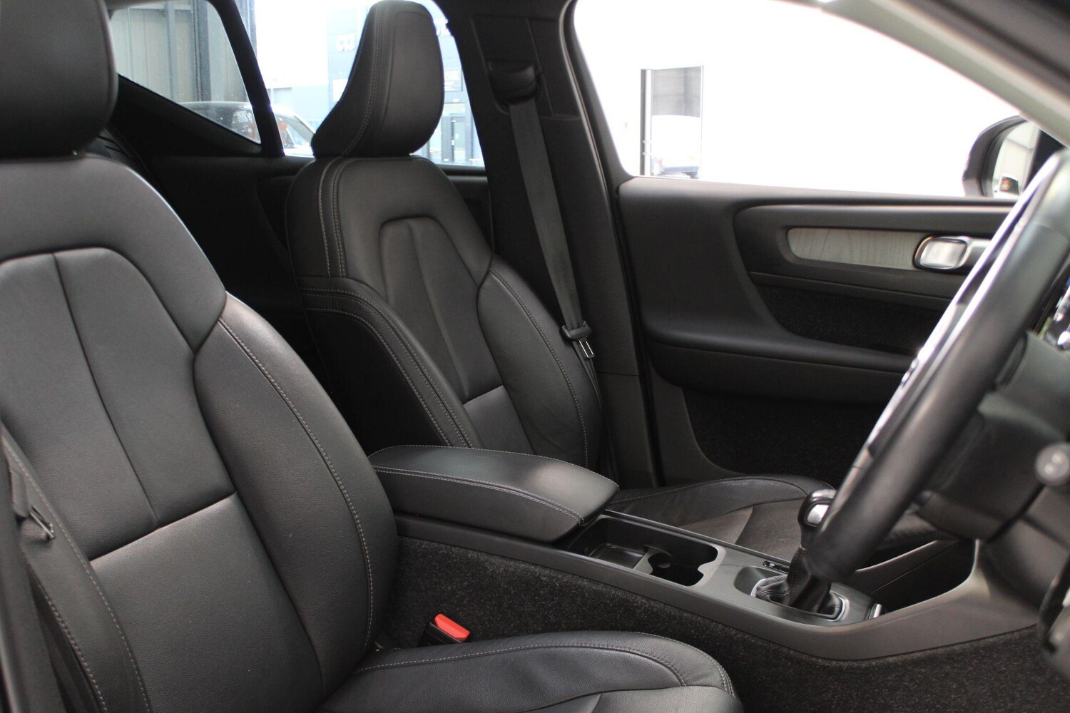 Used Volvo XC40 for sale - 77909789: Photo 46