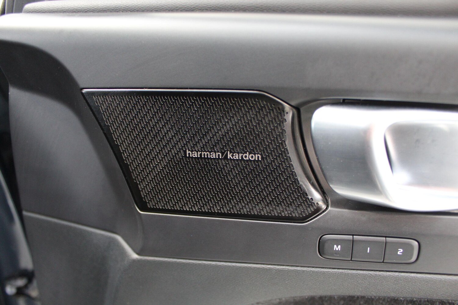 Used Volvo XC40 for sale - 77909789: Photo 49