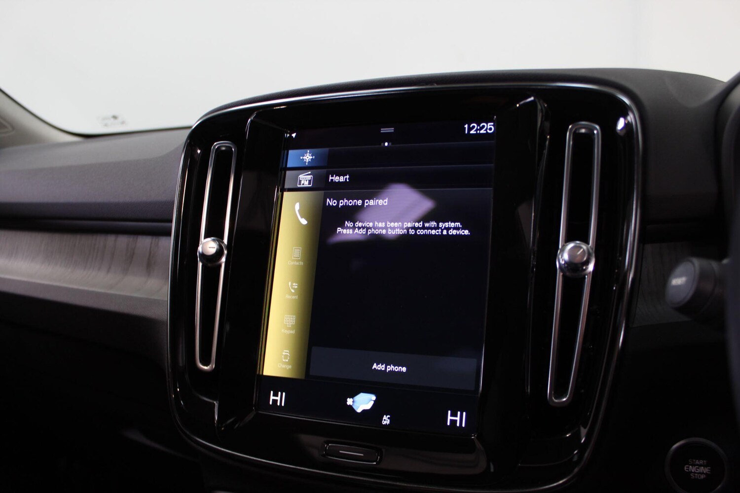 Used Volvo XC40 for sale - 77909789: Photo 71