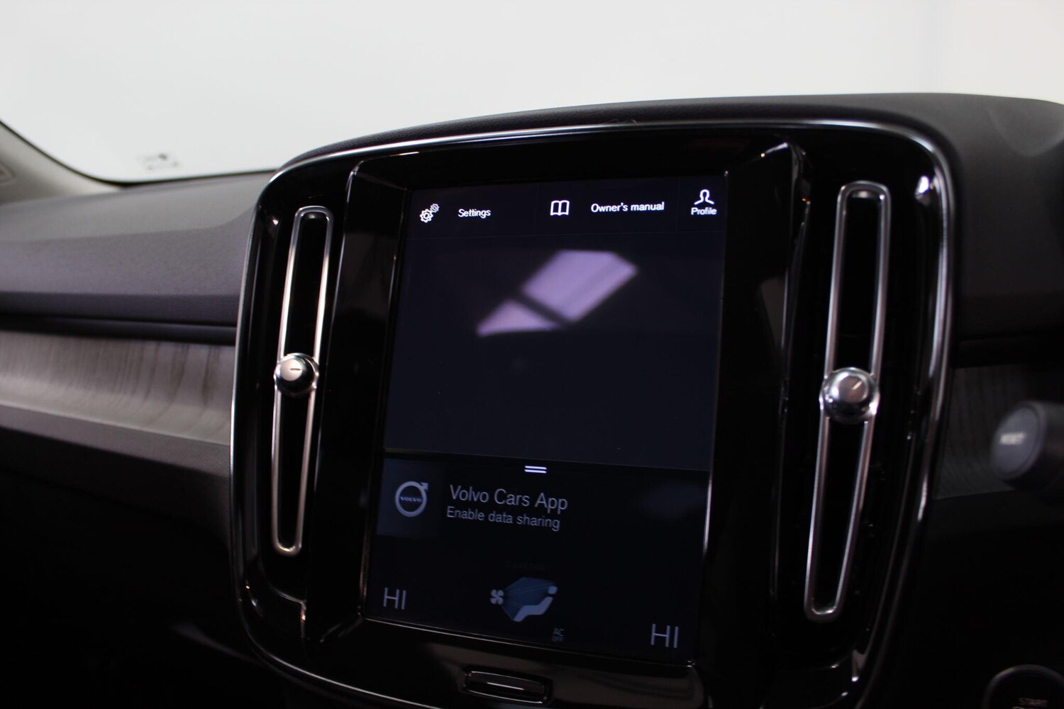 Used Volvo XC40 for sale - 77909789: Photo 72