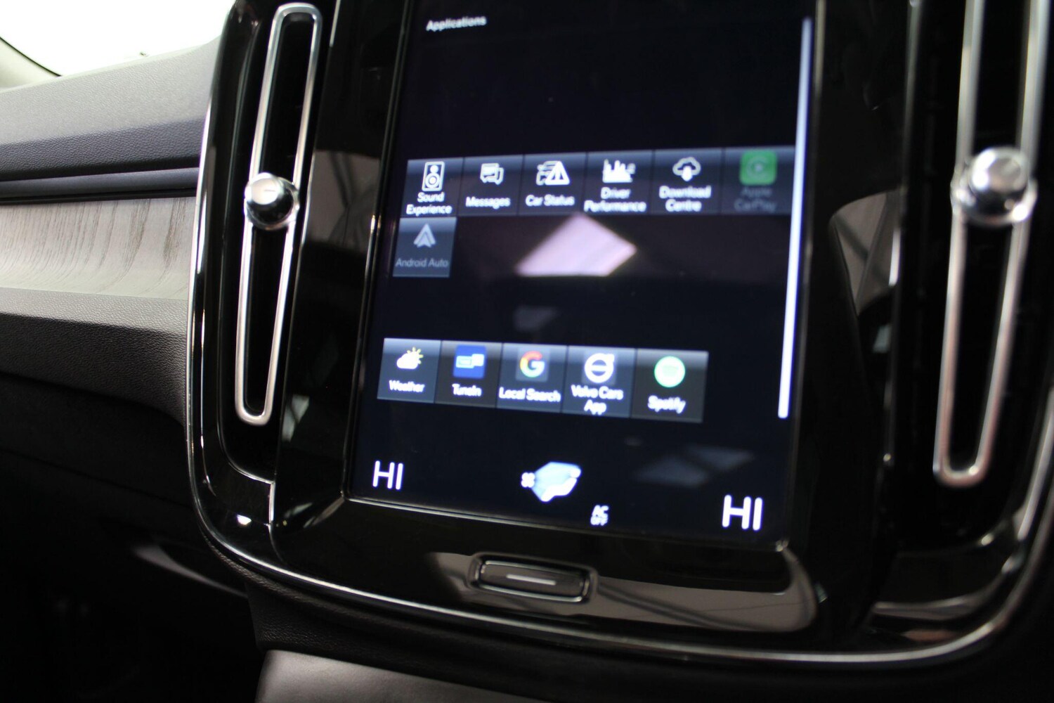 Used Volvo XC40 for sale - 77909789: Photo 75