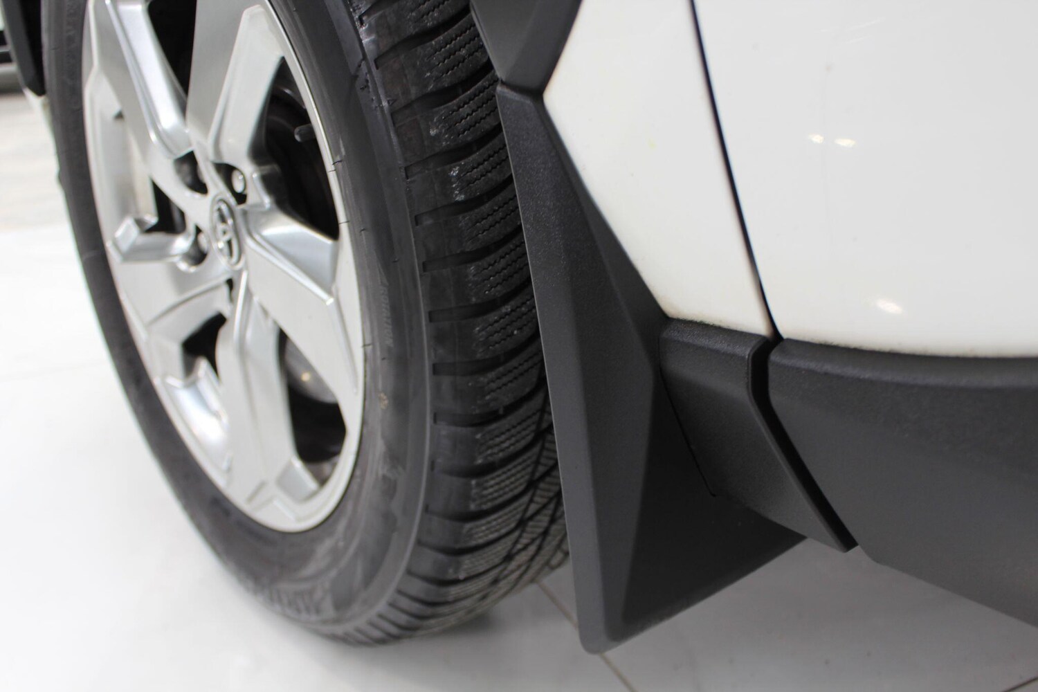 Used Toyota RAV4 for sale - 77909624: Photo 11