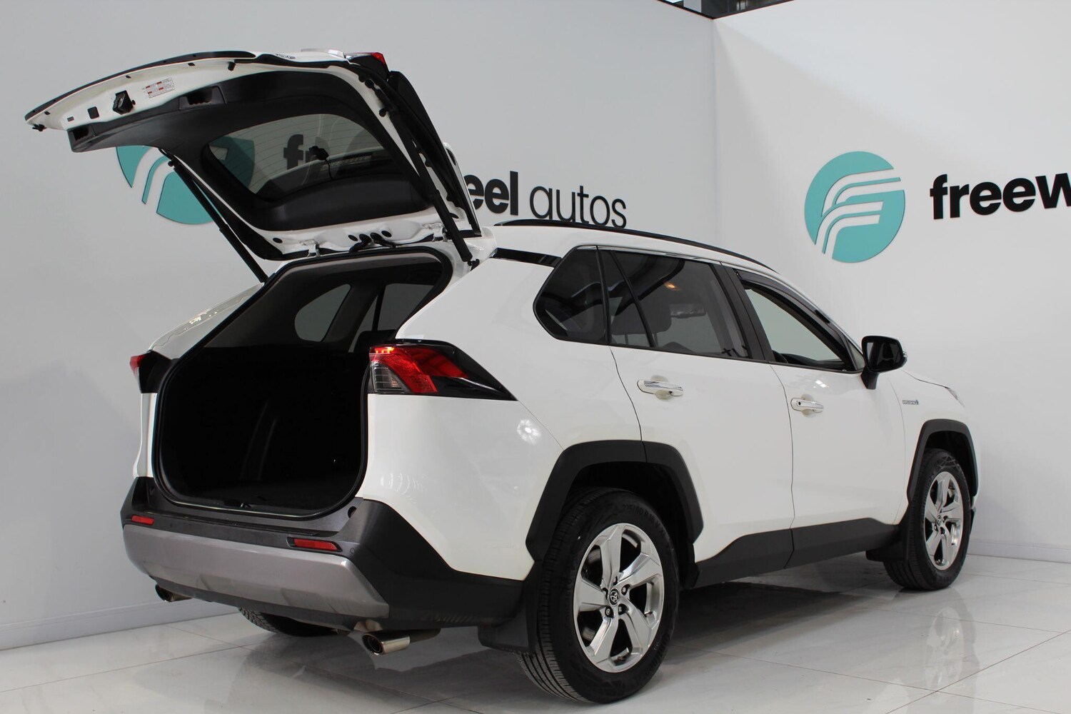 Used Toyota RAV4 for sale - 77909624: Photo 23