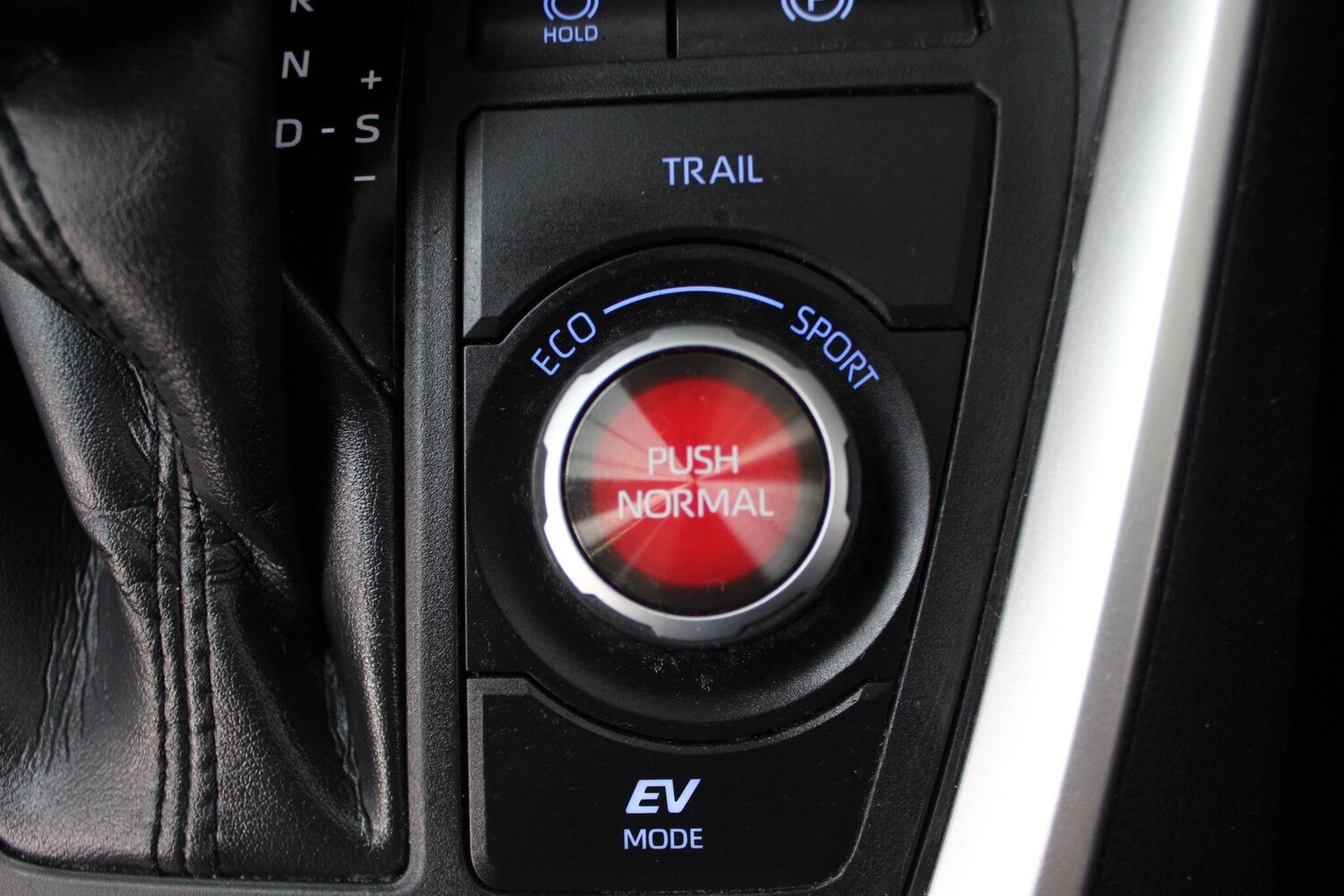 Used Toyota RAV4 for sale - 77909624: Photo 66