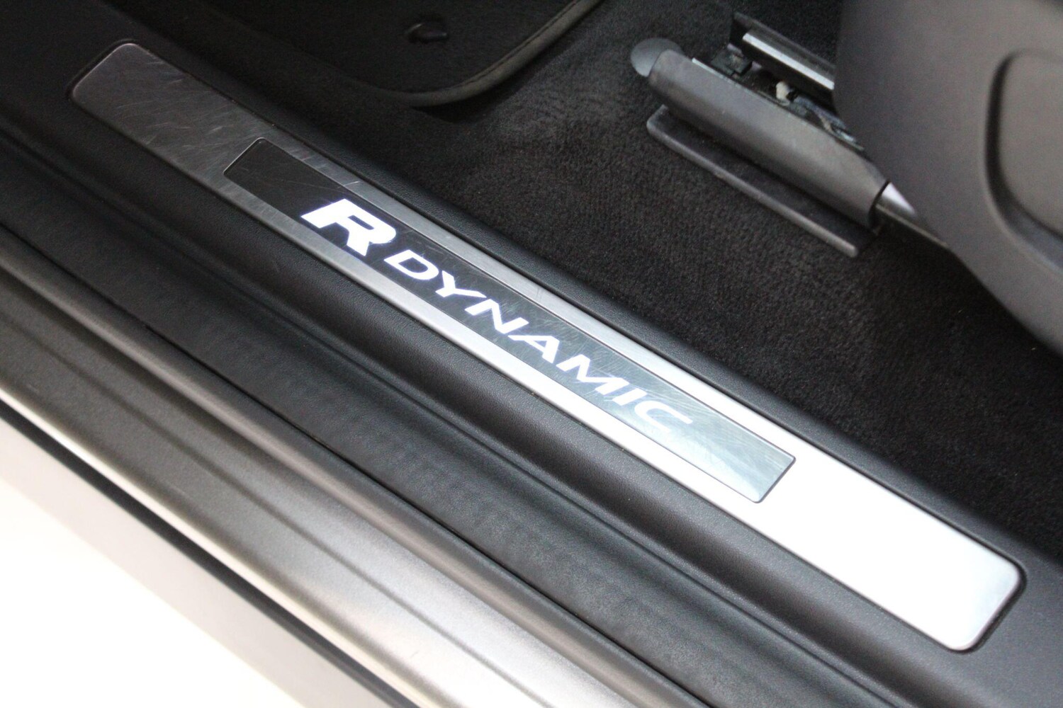 Used Land Rover Discovery Sport for sale - 78205063: Photo 21