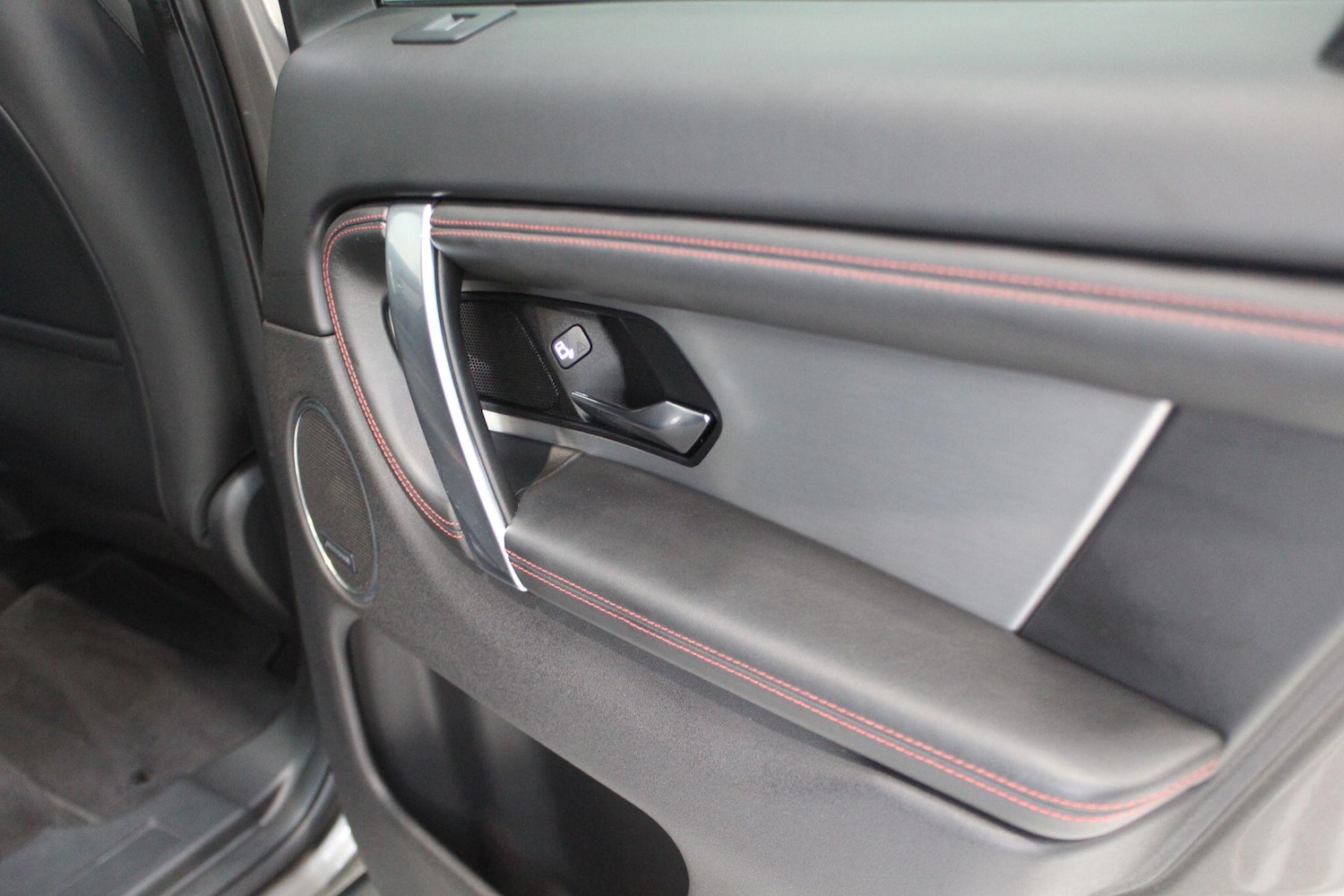 Used Land Rover Discovery Sport for sale - 78205063: Photo 50