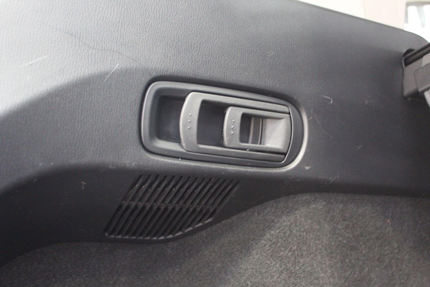 Used Mazda CX-5 2018 for sale - 77908717: Photo 33