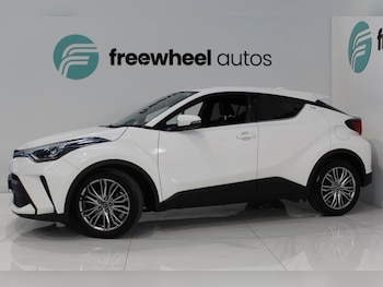 Used Toyota C-HR 2023 for sale - 77909751: Photo