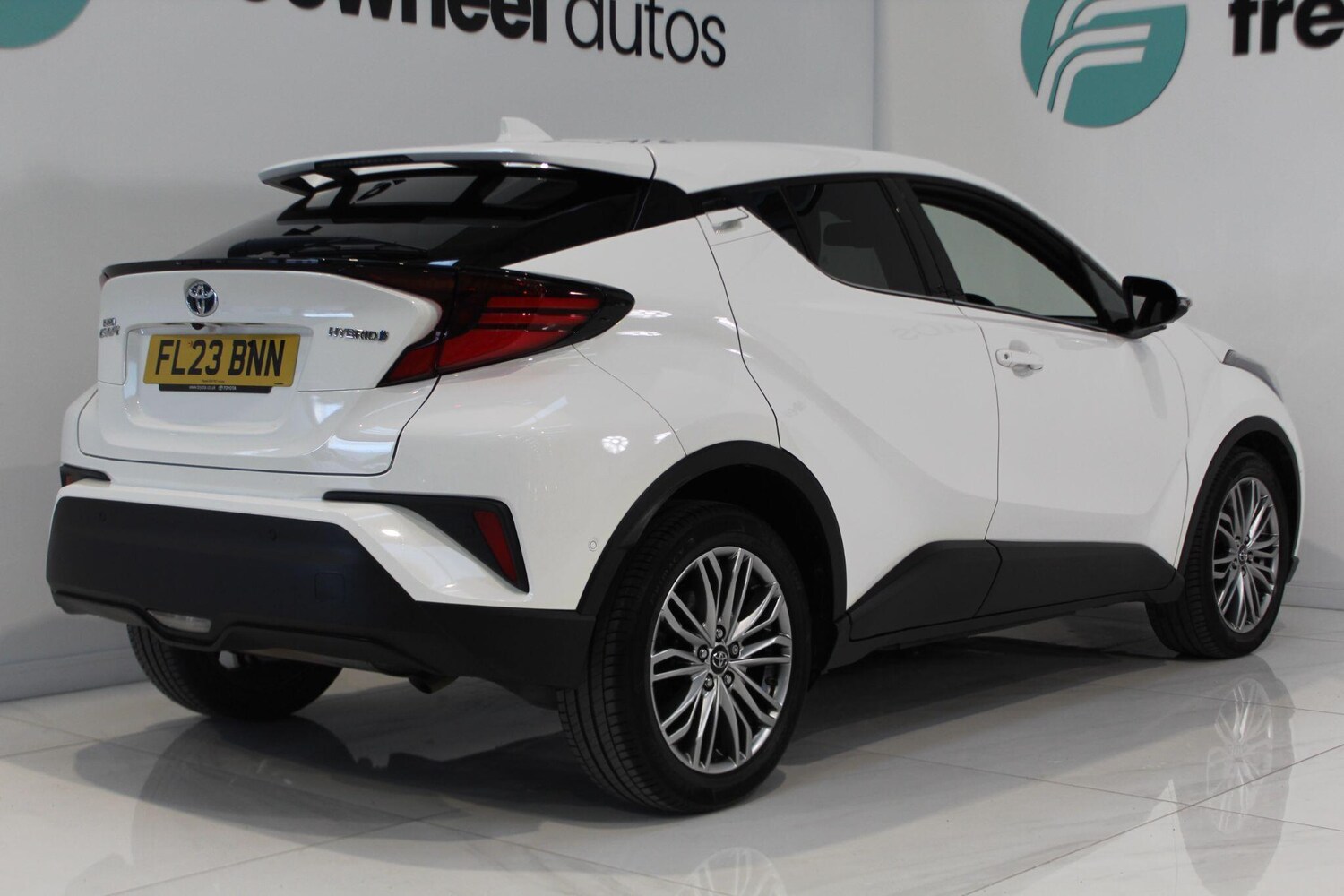 Used Toyota C-HR for sale - 77909751: Photo 23