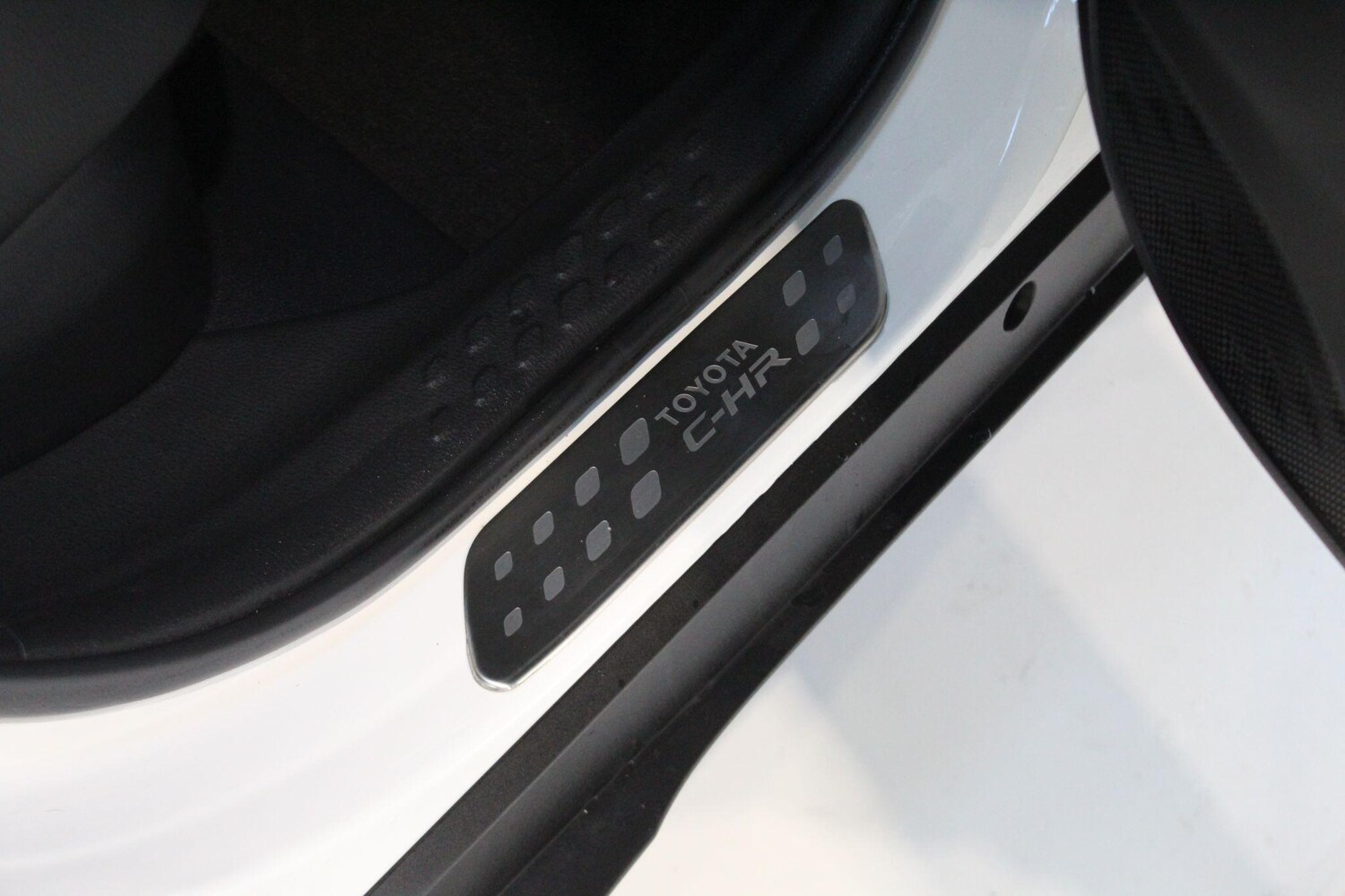 Used Toyota C-HR for sale - 77909751: Photo 36