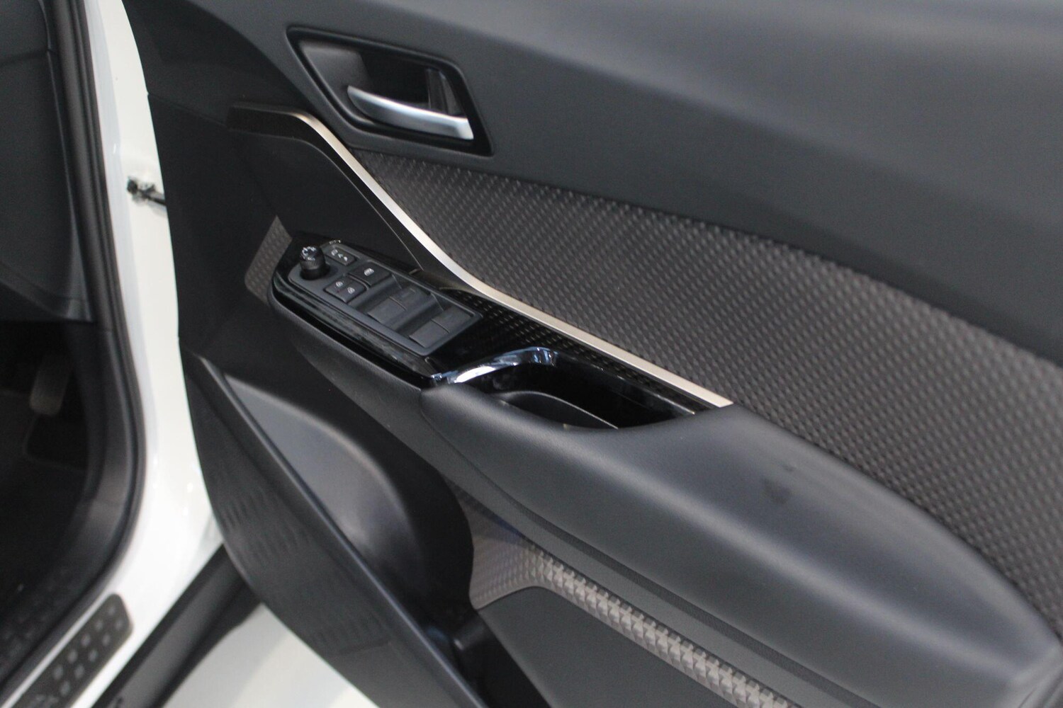 Used Toyota C-HR for sale - 77909751: Photo 40