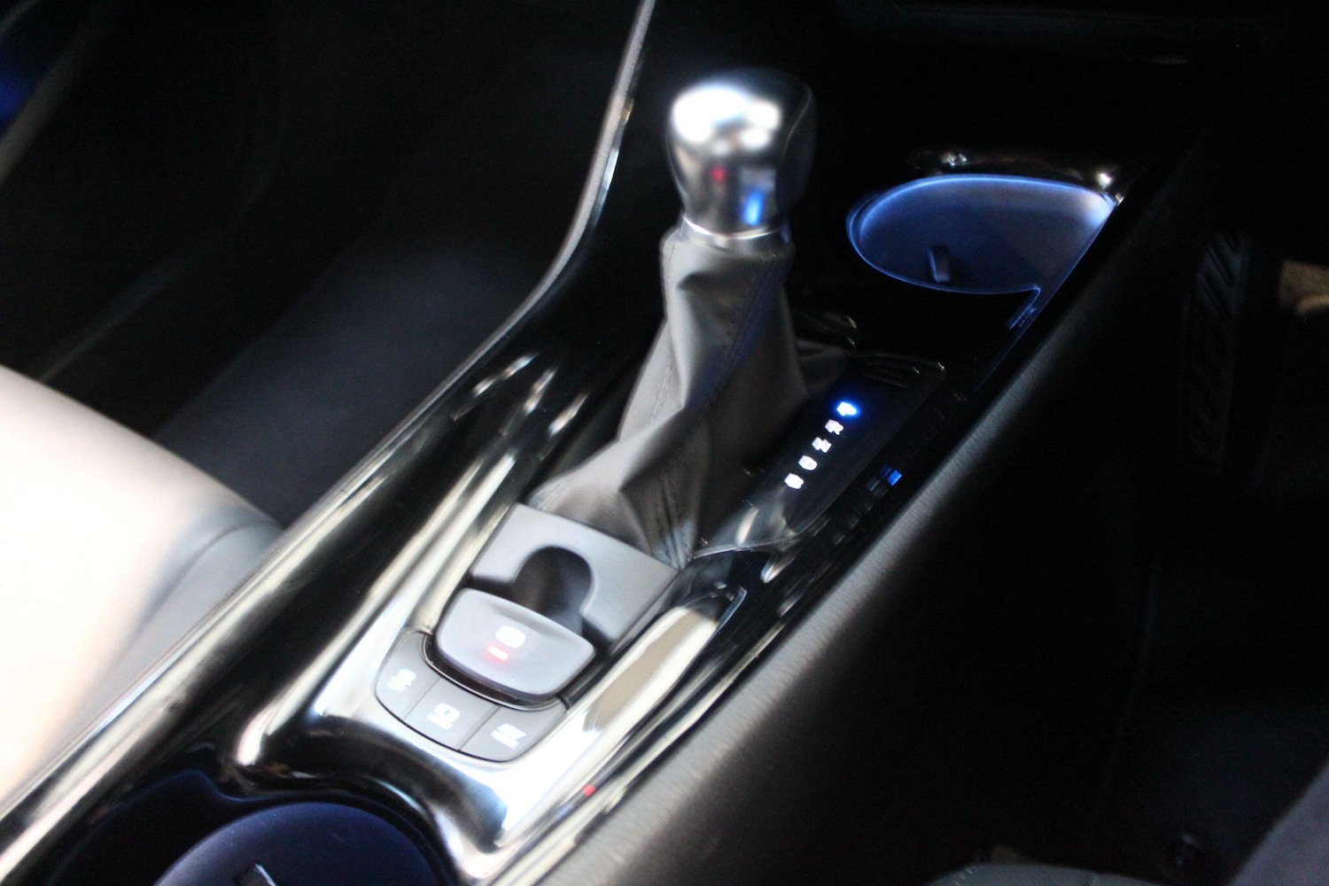 Used Toyota C-HR for sale - 77909751: Photo 60