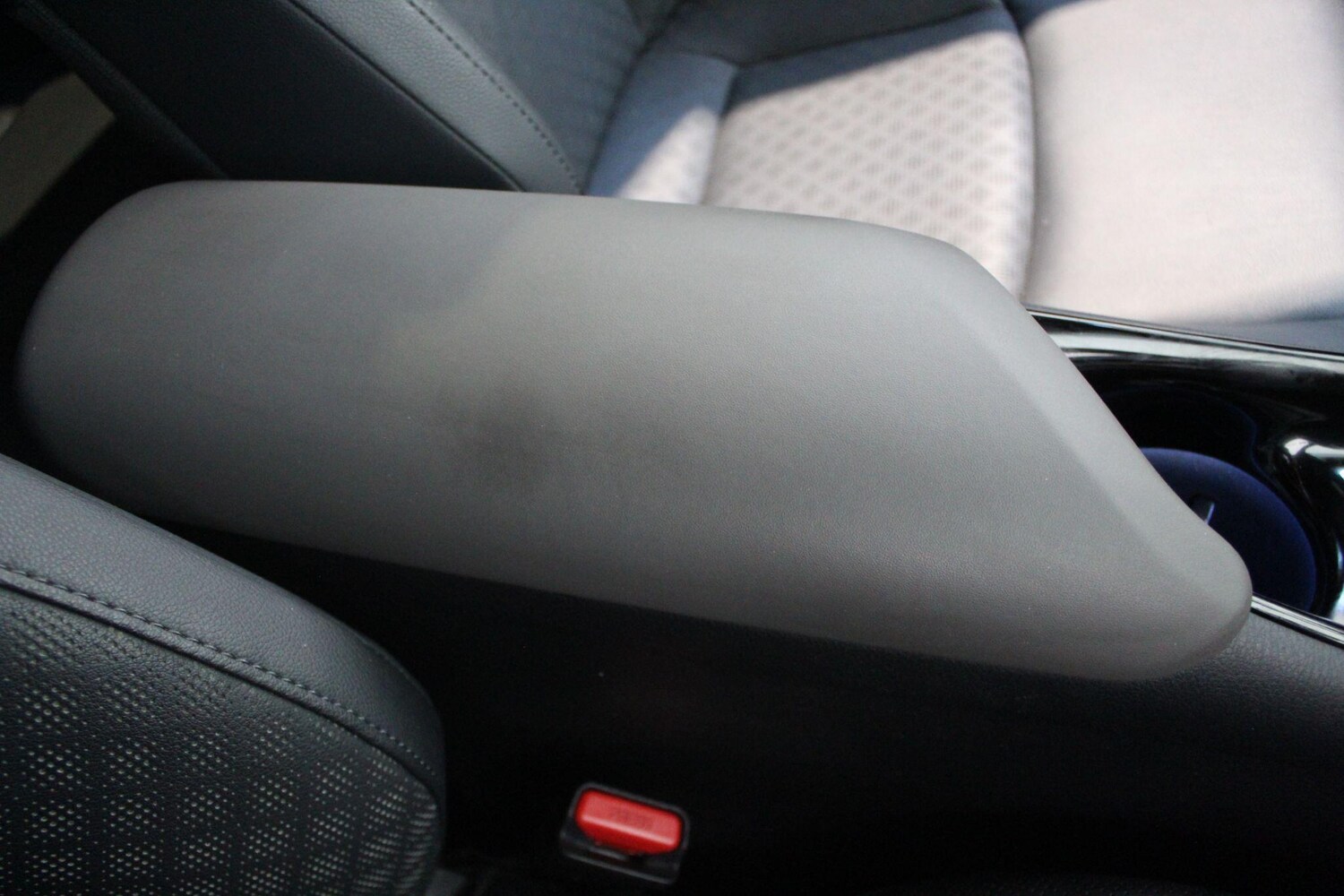 Used Toyota C-HR for sale - 77909751: Photo 75