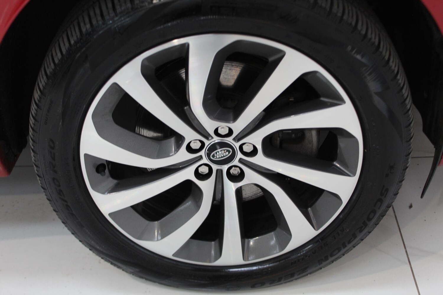 Used Land Rover Discovery Sport for sale - 77908427: Photo 33