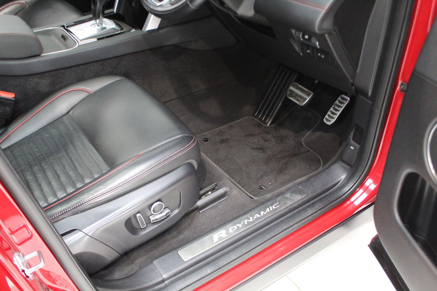 Used Land Rover Discovery Sport for sale - 77908427: Photo 39