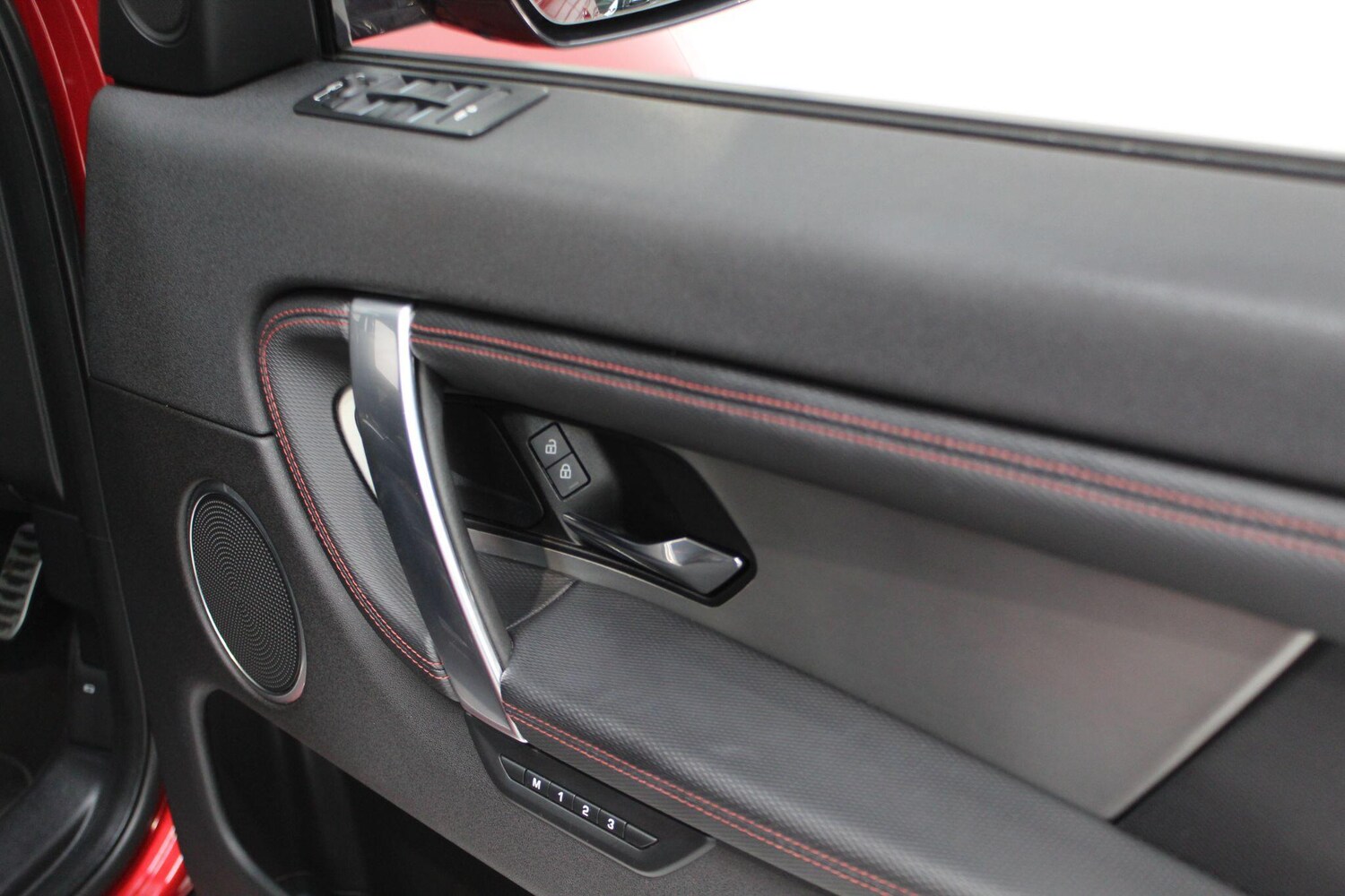 Used Land Rover Discovery Sport for sale - 77908427: Photo 40