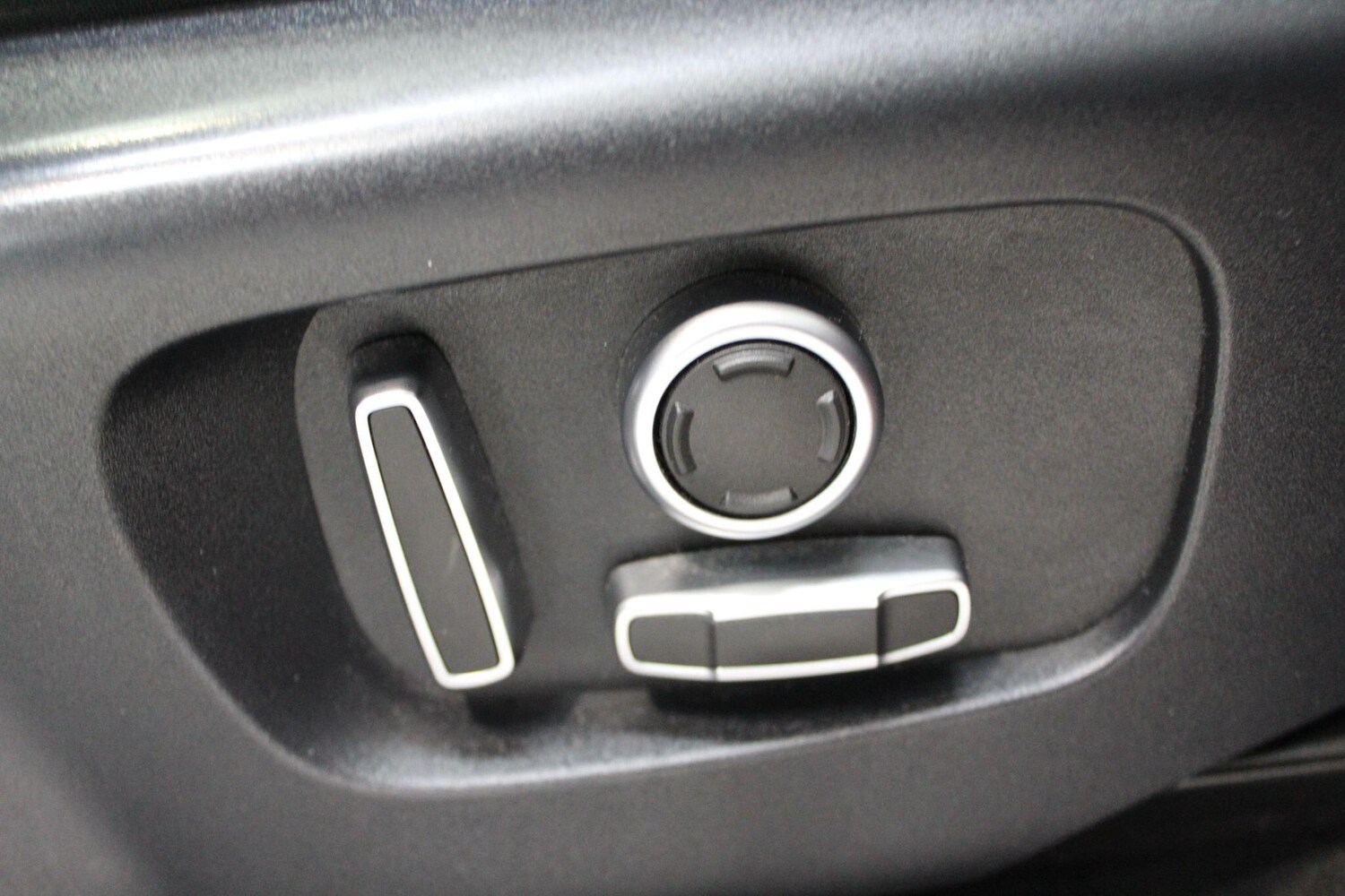 Used Land Rover Discovery Sport for sale - 77908427: Photo 43