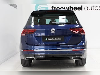 Used Volkswagen Tiguan 2017 for sale - 79484252: Photo
