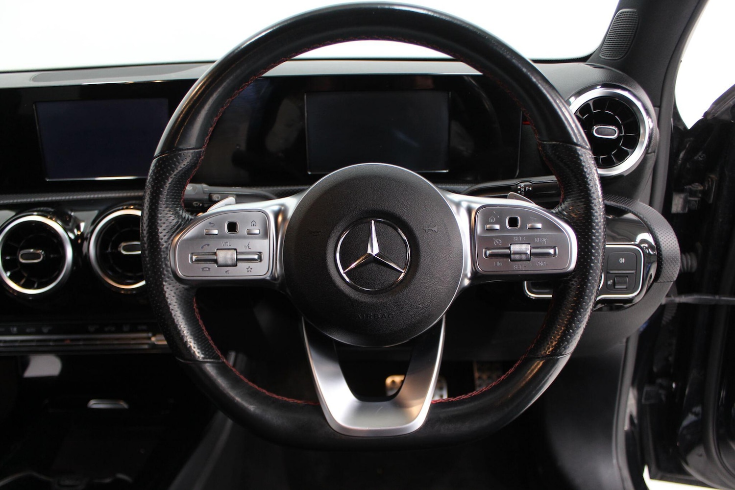 Used Mercedes-Benz A-Class 2020 for sale - 78204946: Photo 36