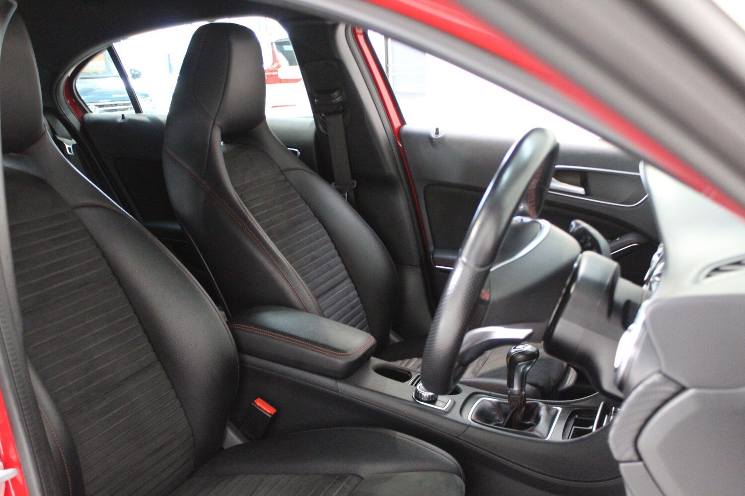 Used Mercedes-Benz A-Class for sale - 77909780: Photo 38